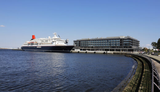 横浜新港〜ハンマーヘッド港
